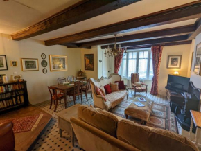 Impeccable 3-Bed House in Abzac